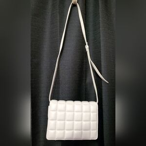 H&M shoulder cream bubble purse adjustable strap
